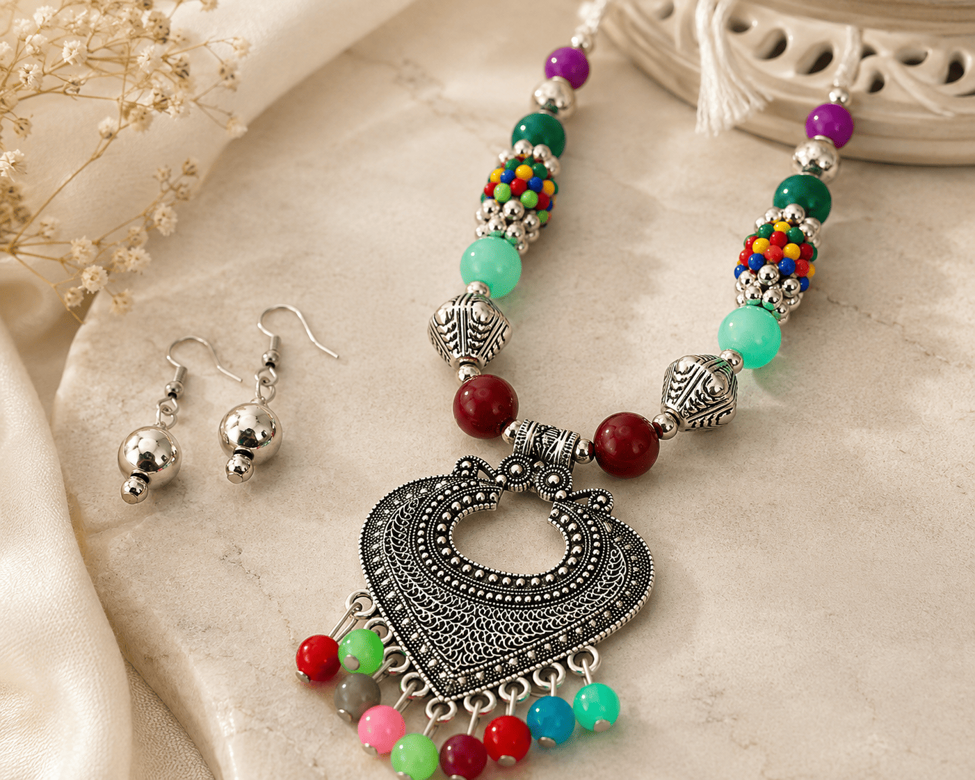 Multicolor Beaded Oxidized Silver Necklace Set